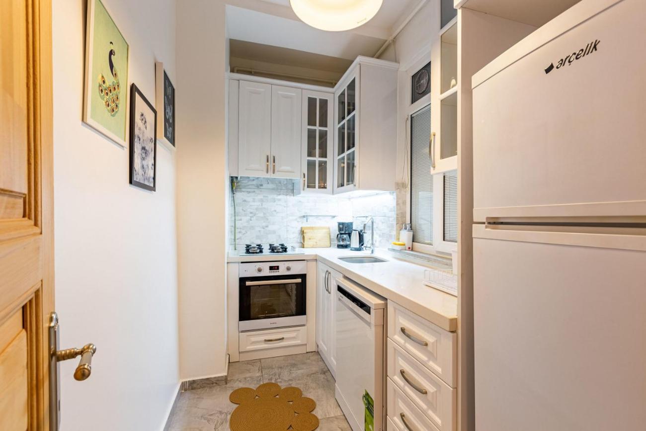 Exceptional Flat 1 Min To Metro & Galata Tower Apartment Istanbul Exterior photo