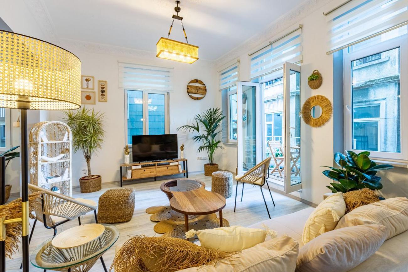 Exceptional Flat 1 Min To Metro & Galata Tower Apartment Istanbul Exterior photo